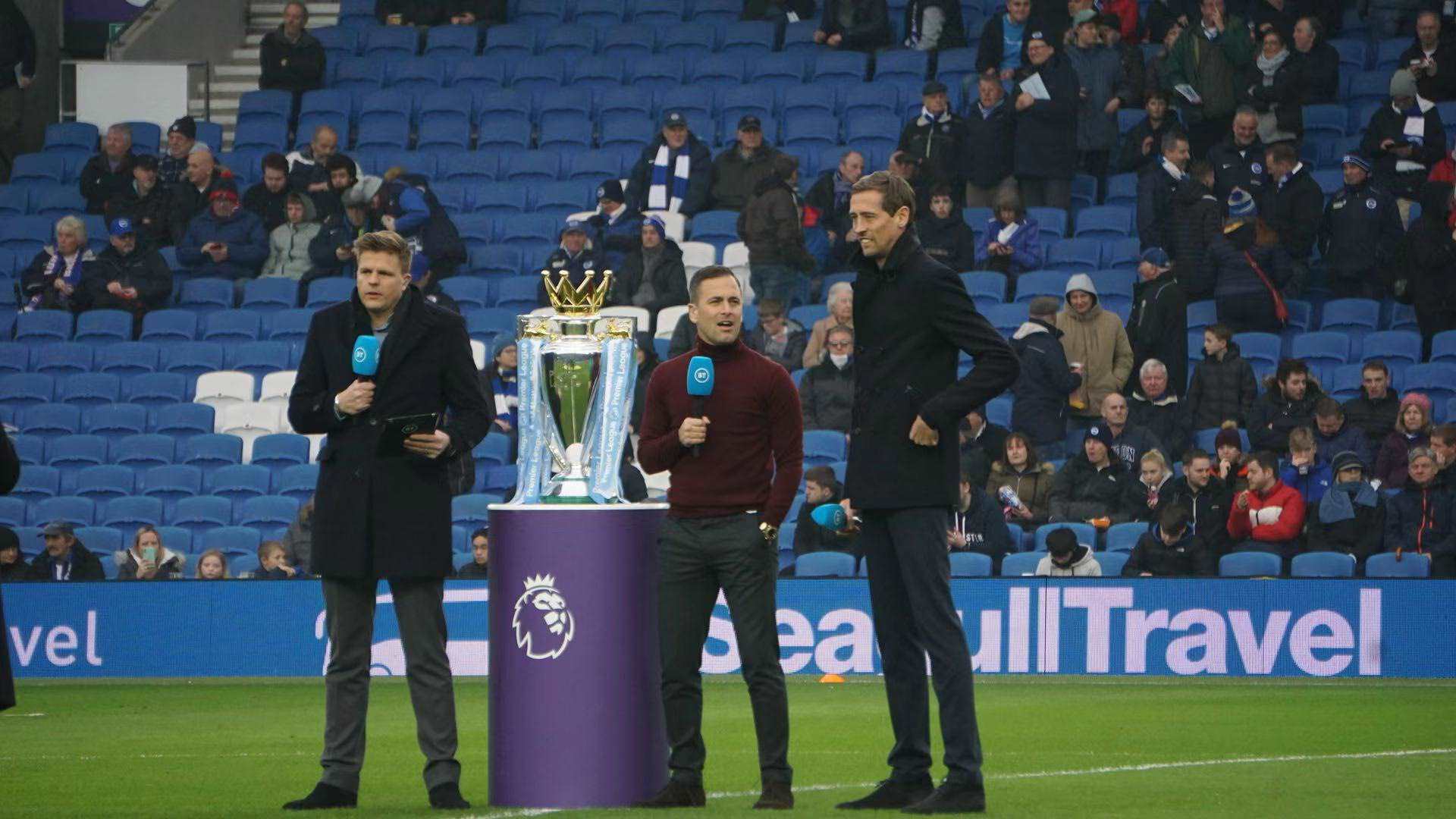 斯效力多年 斯效力多年