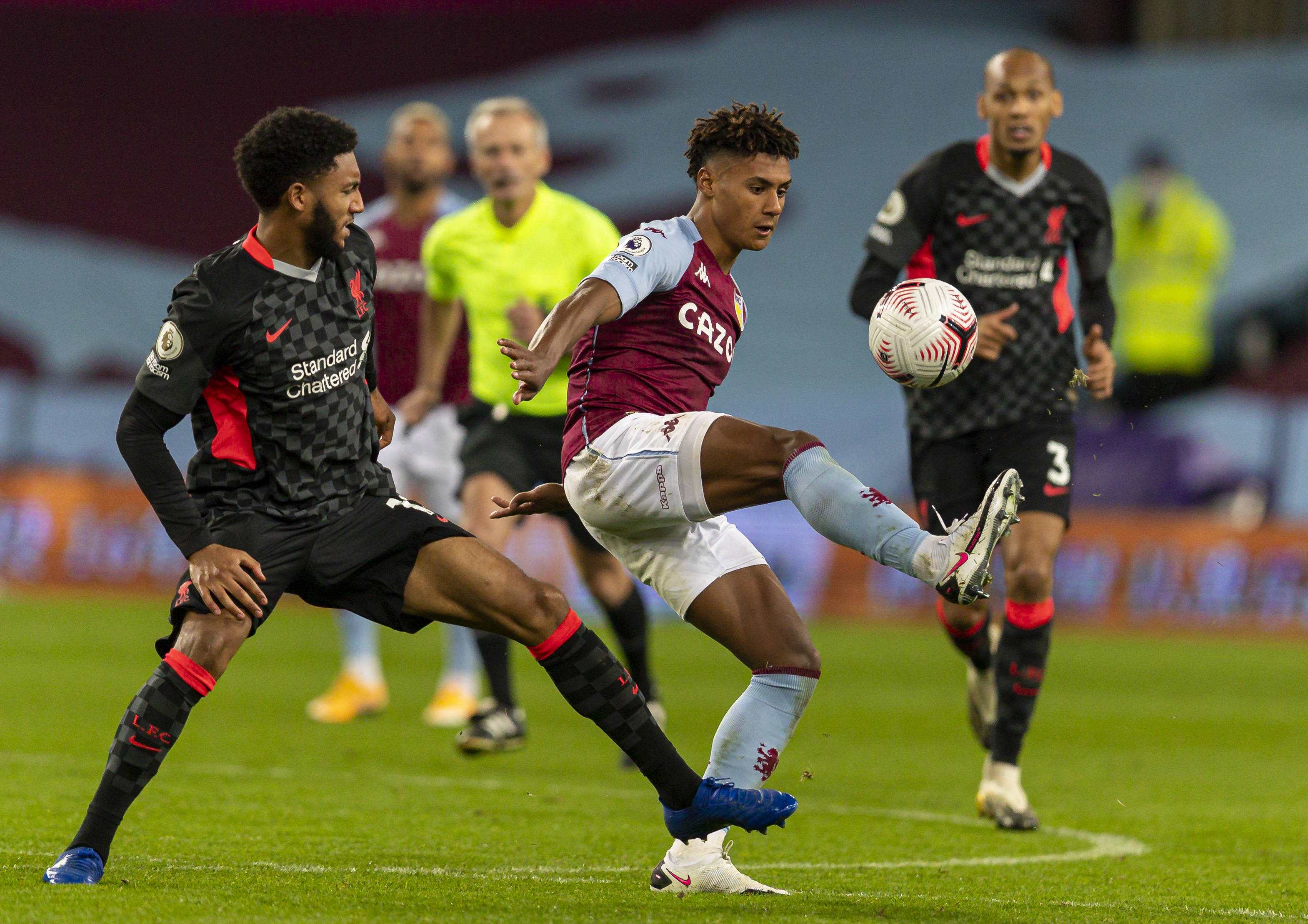 效力于多家 效力于多家